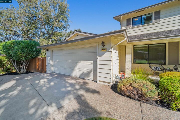 Property Photo: 3050 Bowling Green Dr CA 94598