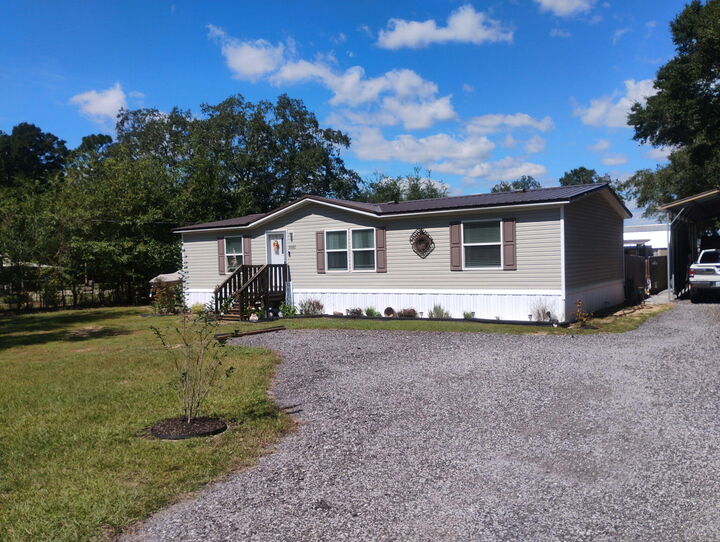 Property Photo:  8680 John Hamm Road  FL 32583 