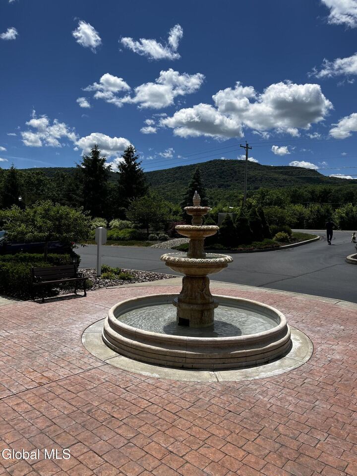 Property Photo: 307 Kelly Circle NY 12009