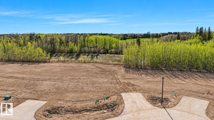 Property Photo:  26131 Twp Rd 532A  AB T7Y 1A1 