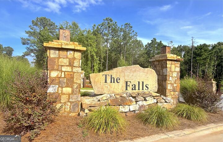Property Photo: 224 Whispering Ridge Lot 14 GA 31061