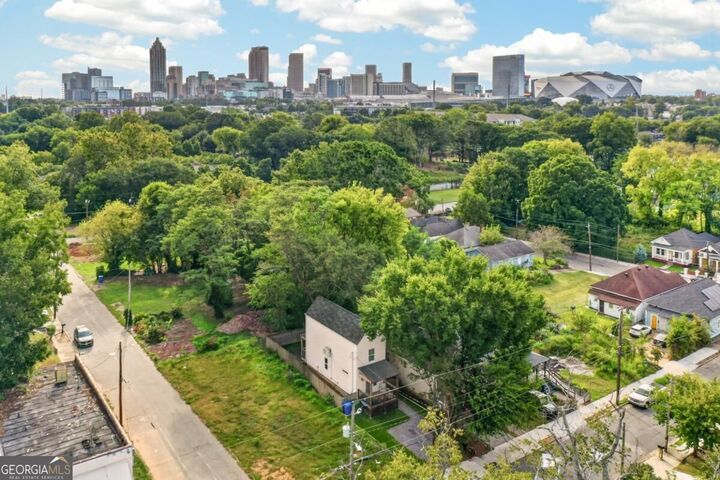 Property Photo:  523 Griffin Street NW  GA 30318 