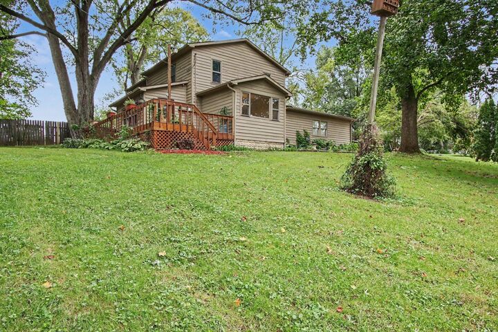 Property Photo:  444 N 450  IN 46383 