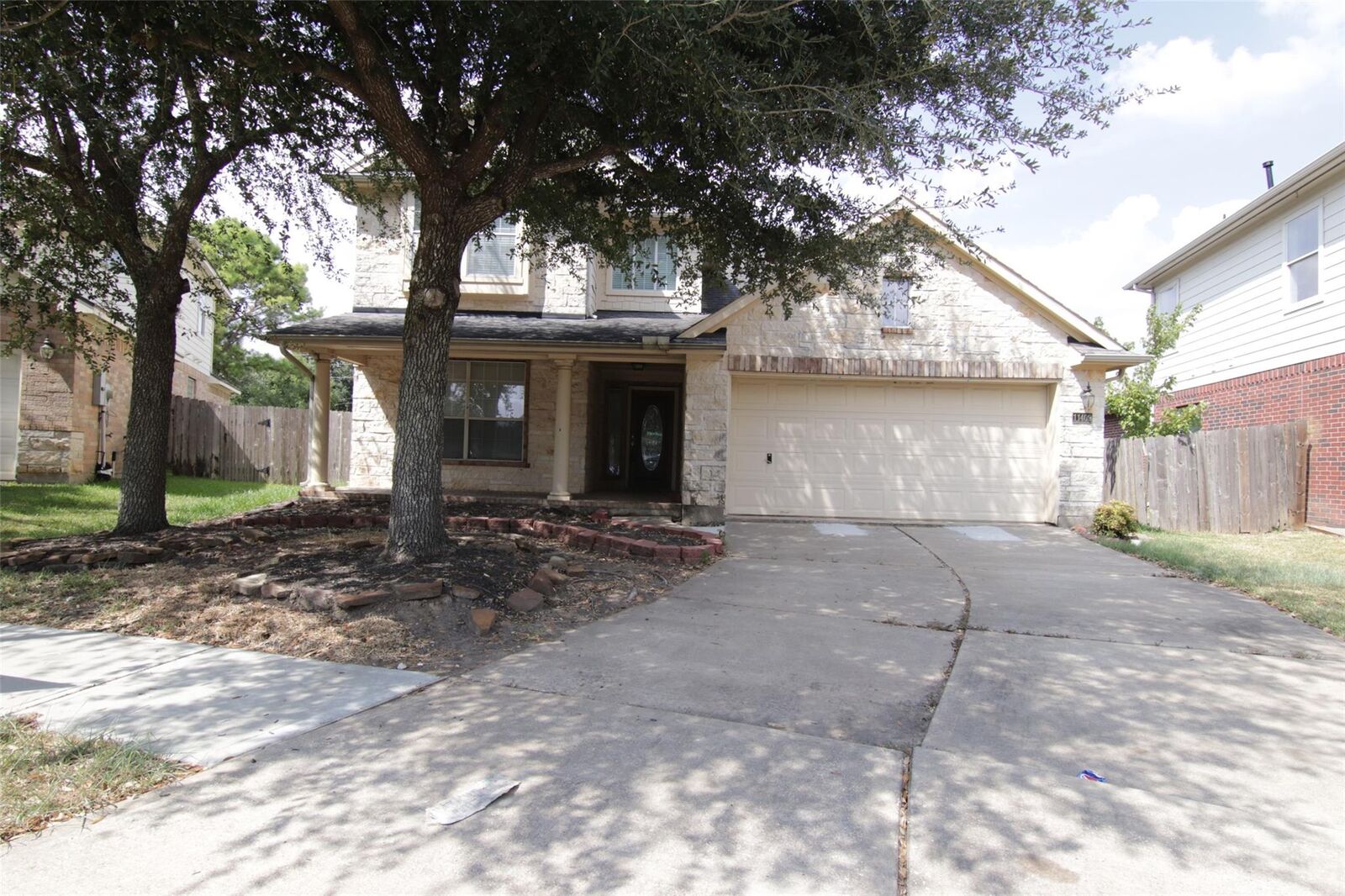 Property Photo:  11409 Morning Brook Drive  TX 77584 