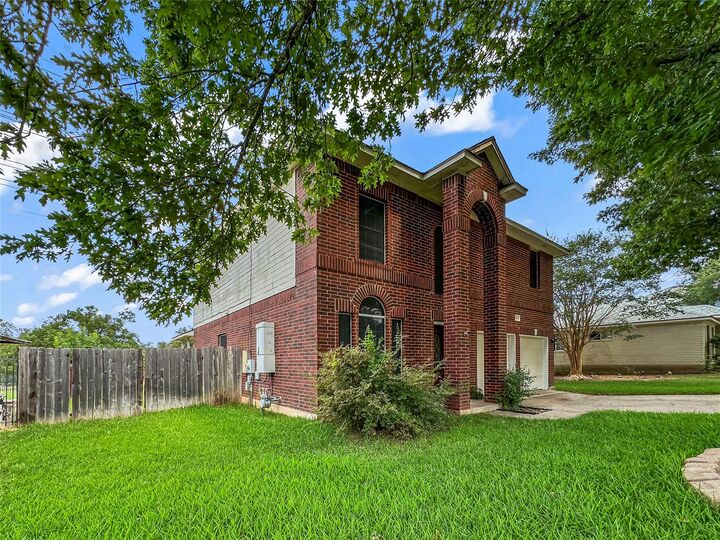 Property Photo:  2007 Chaparral Drive  TX 78681 
