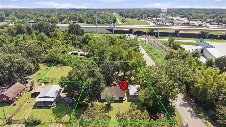 Property Photo:  3015 Enner  TX 77632 
