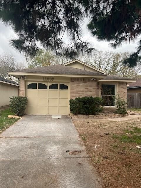 Property Photo:  11007 Early Harvest Circle  TX 77064 