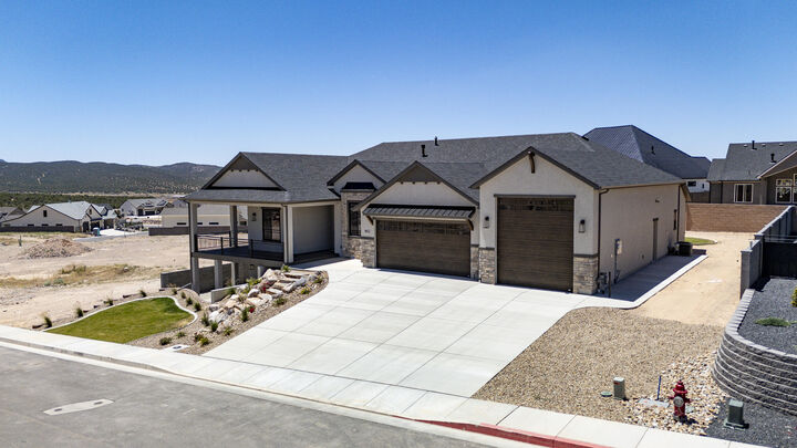 Property Photo:  1852 S Hidden Canyon Rd  UT 84720 