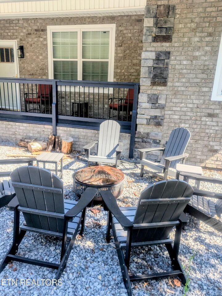 Property Photo:  1720 Mountain Drive  TN 37876 