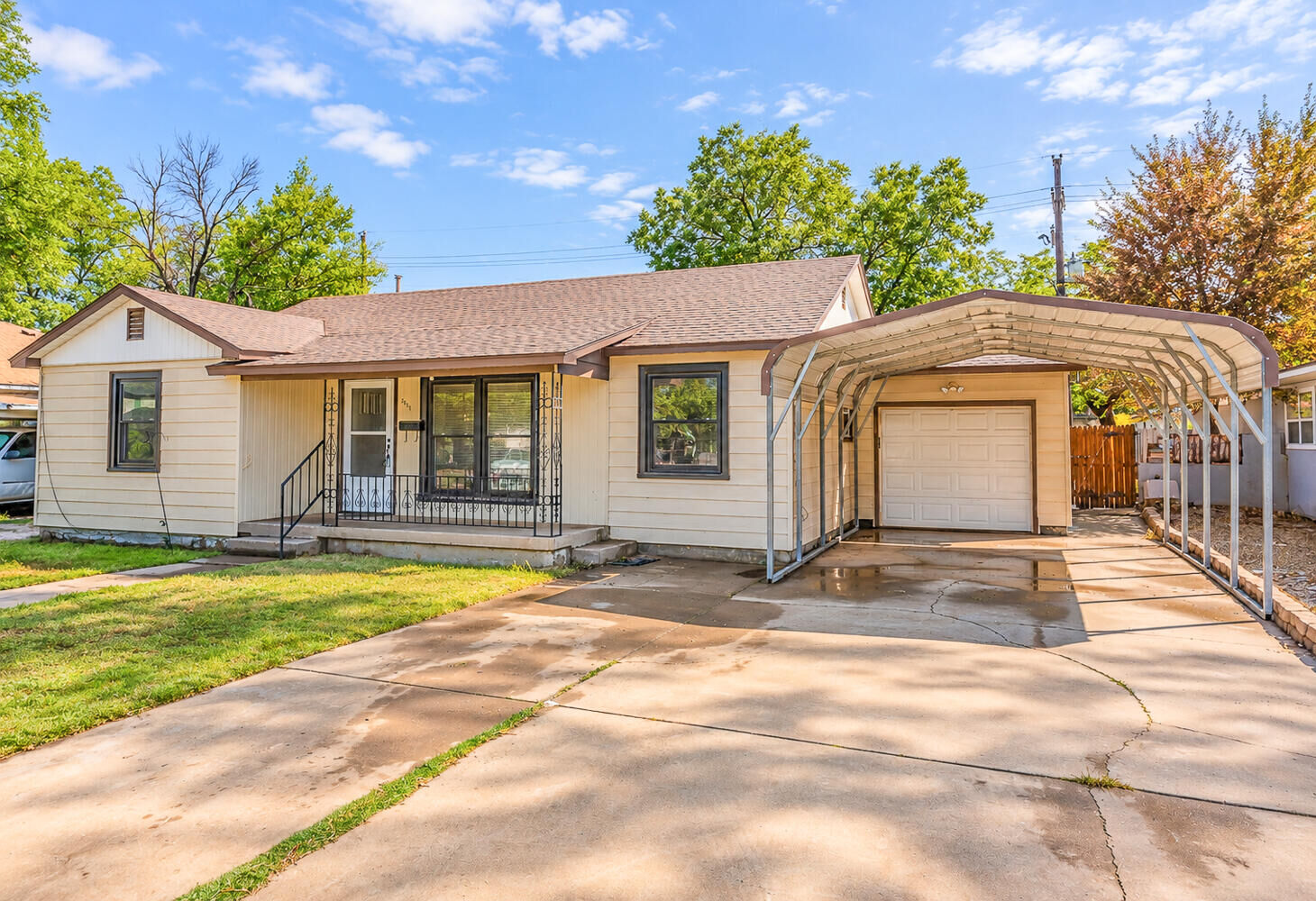 Property Photo:  3611 28th Street  TX 79410 