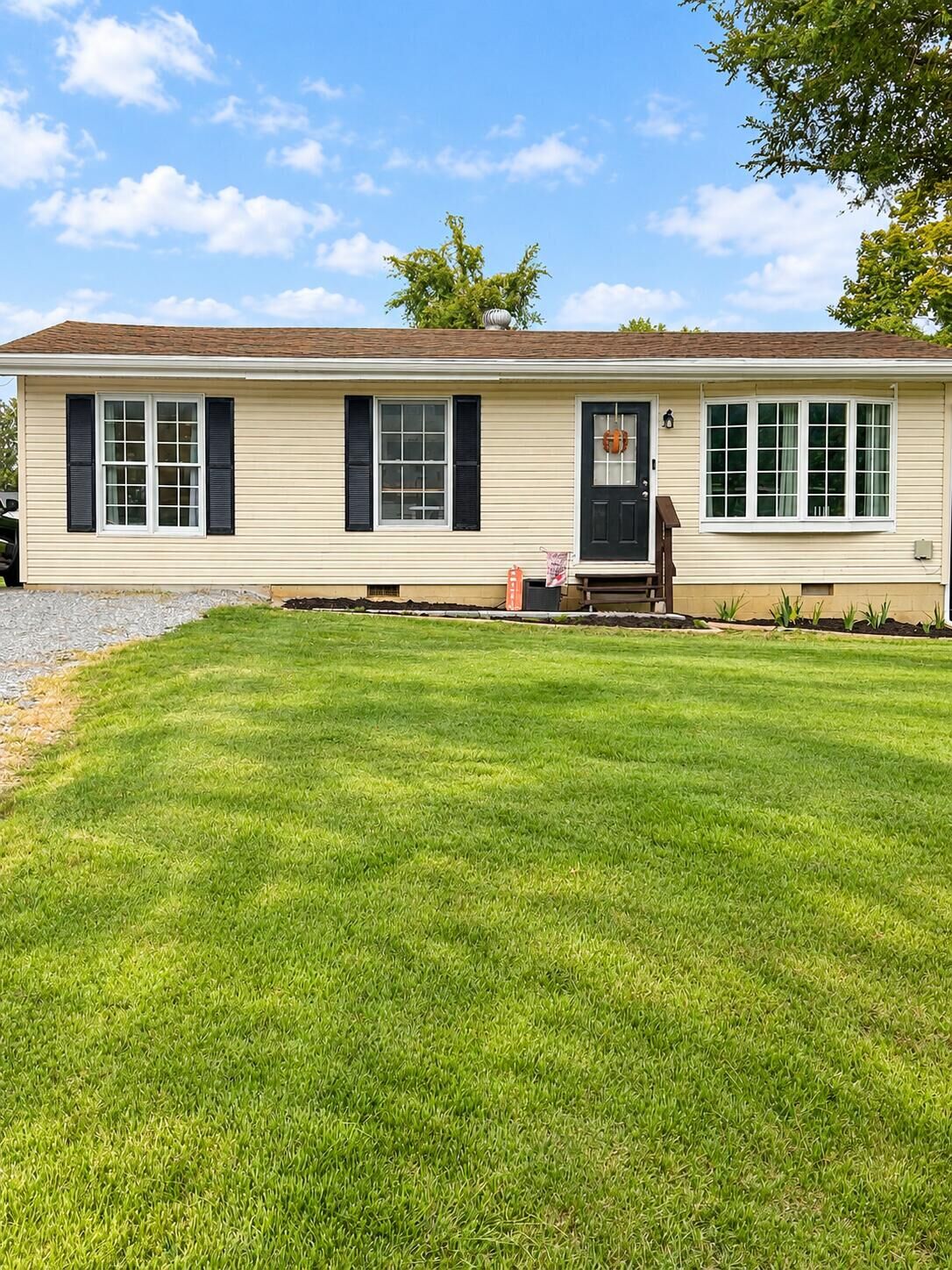 Property Photo: 304 W Dale Avenue KY 42038