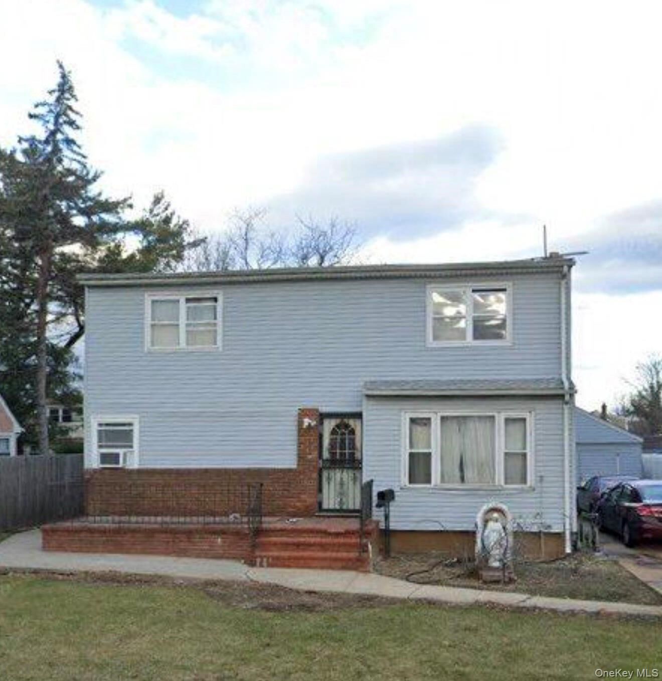 Property Photo: 791 Park Avenue NY 11553