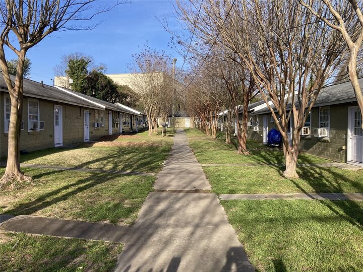 Property Photo:  455 Pursley Street B21  GA 31201 