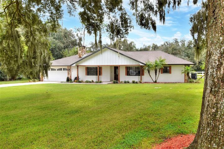 Property Photo:  5028 Musket Drive  FL 33810 