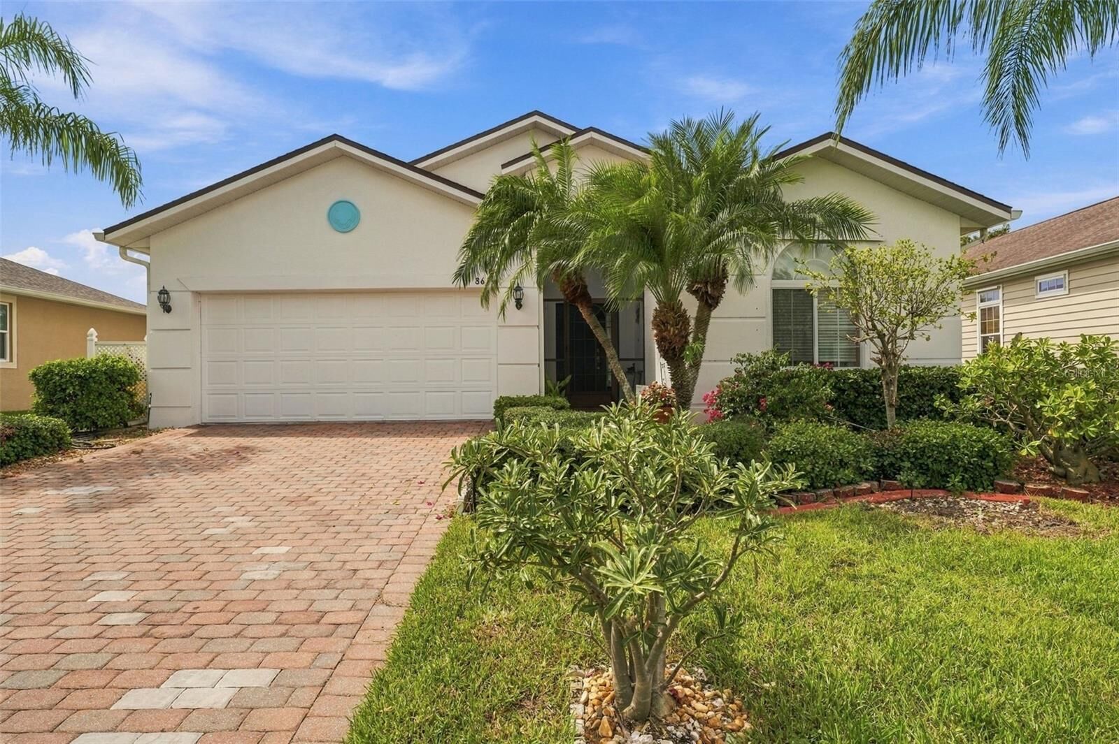 Property Photo:  8624 Lake Front Court  FL 33950 