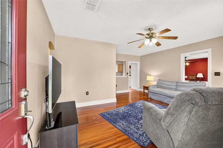Property Photo:  1139 NE 8th Street  FL 34470 