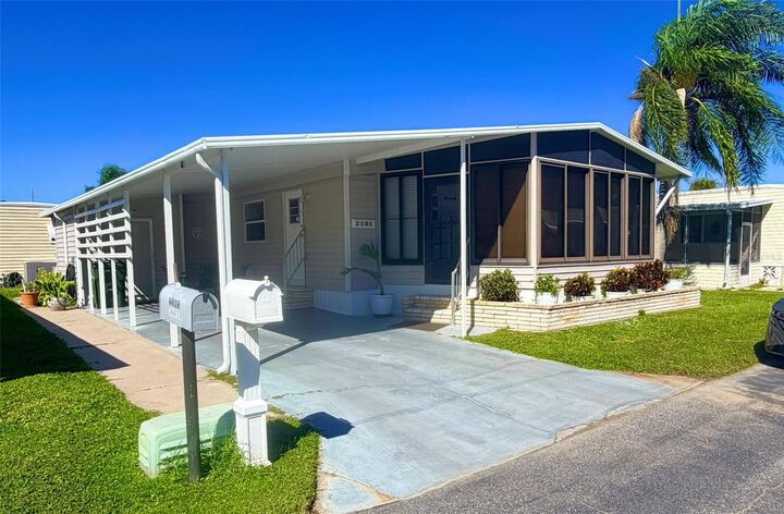 Property Photo:  2191 Ca D Oro Drive 38  FL 34238 
