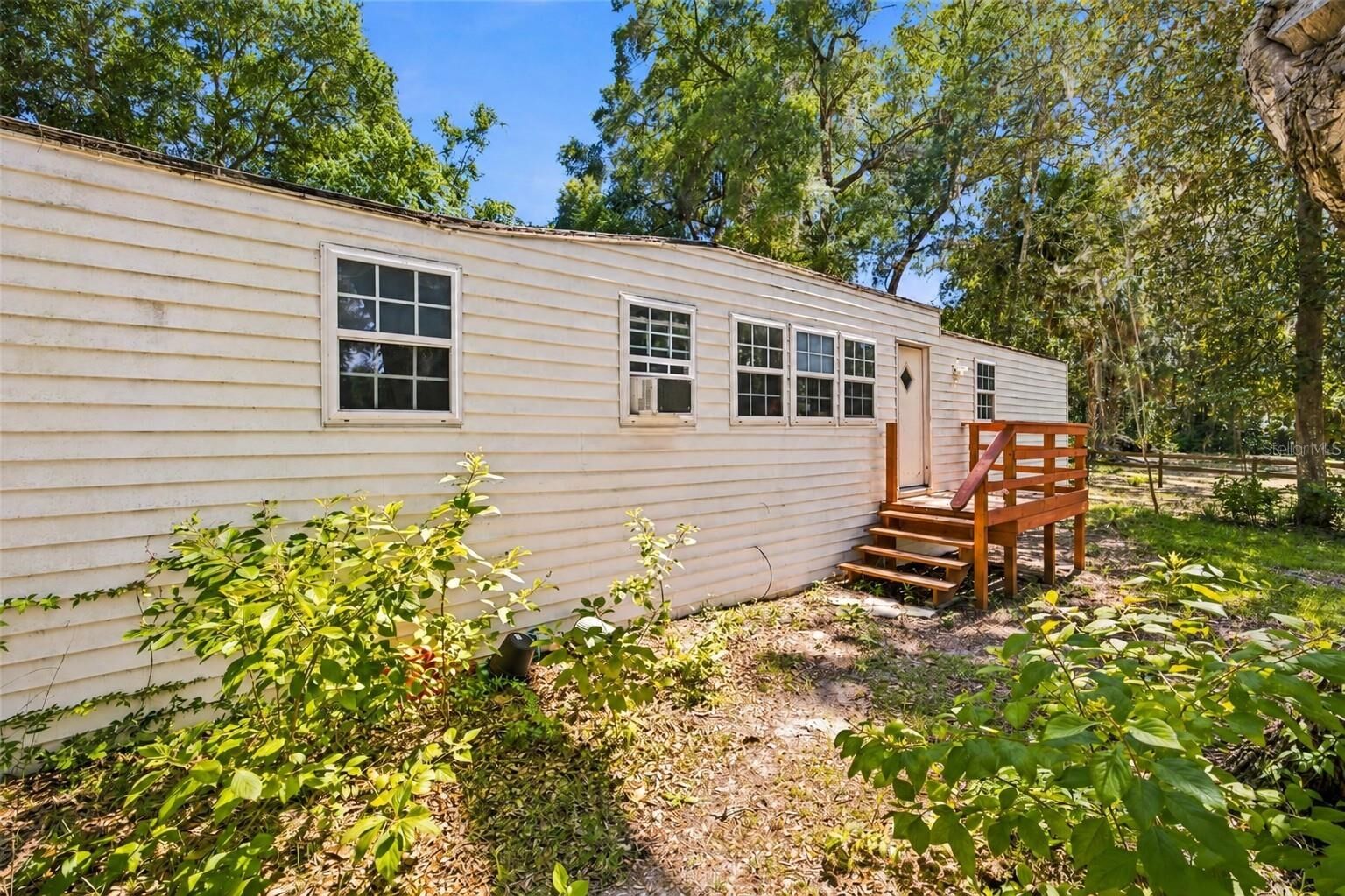 Property Photo:  14000 NE 47th Avenue  FL 32617 