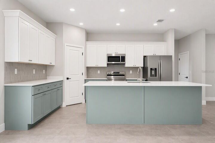 Property Photo:  18 Zorlou Court  FL 32164 