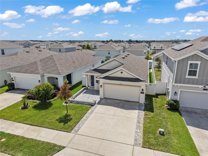 Property Photo:  6943 Wilson Pasture Avenue  FL 34736 