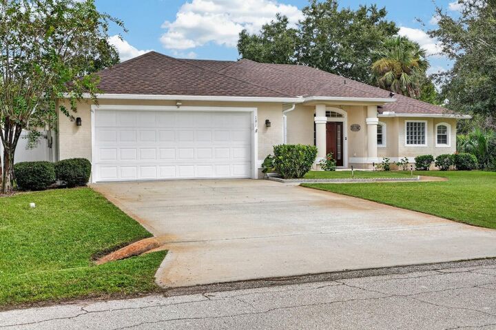 Property Photo: 191 Pritchard Drive FL 32164