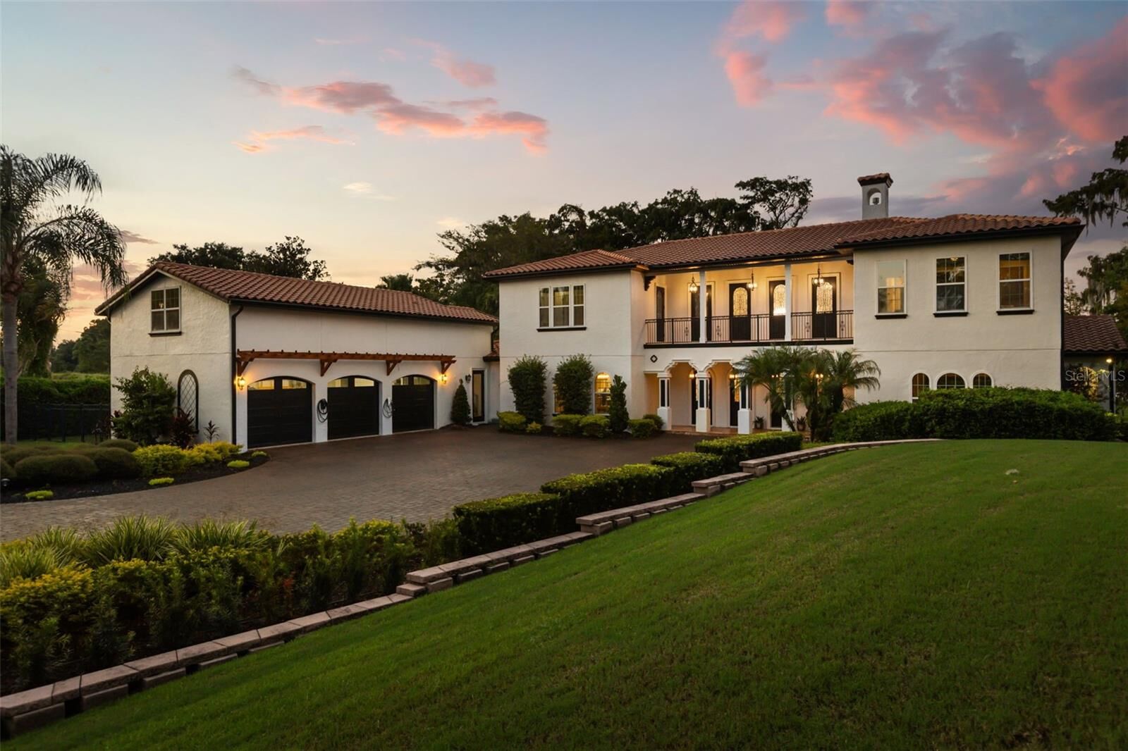 Property Photo: 11421 Tindall Road FL 32832