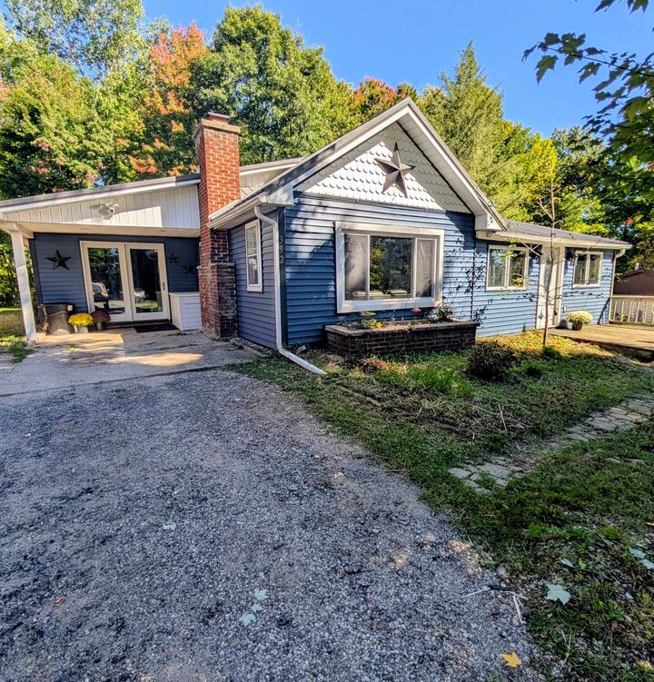 Property Photo: 392 N Scott Drive MI 48622