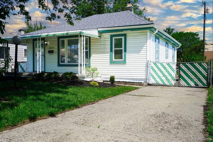 Property Photo: 29114 Richard Street MI 48186 6899