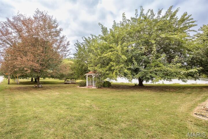 Property Photo:  4121 Bruene Avenue  IL 62040 