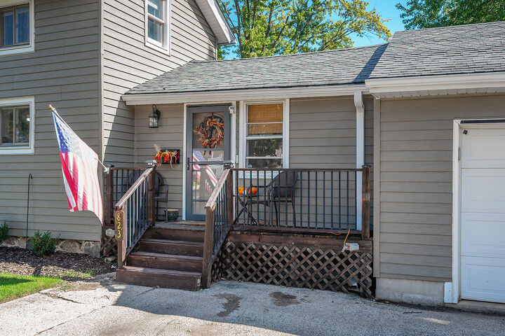 Property Photo:  823 11th Ave  WI 53182 