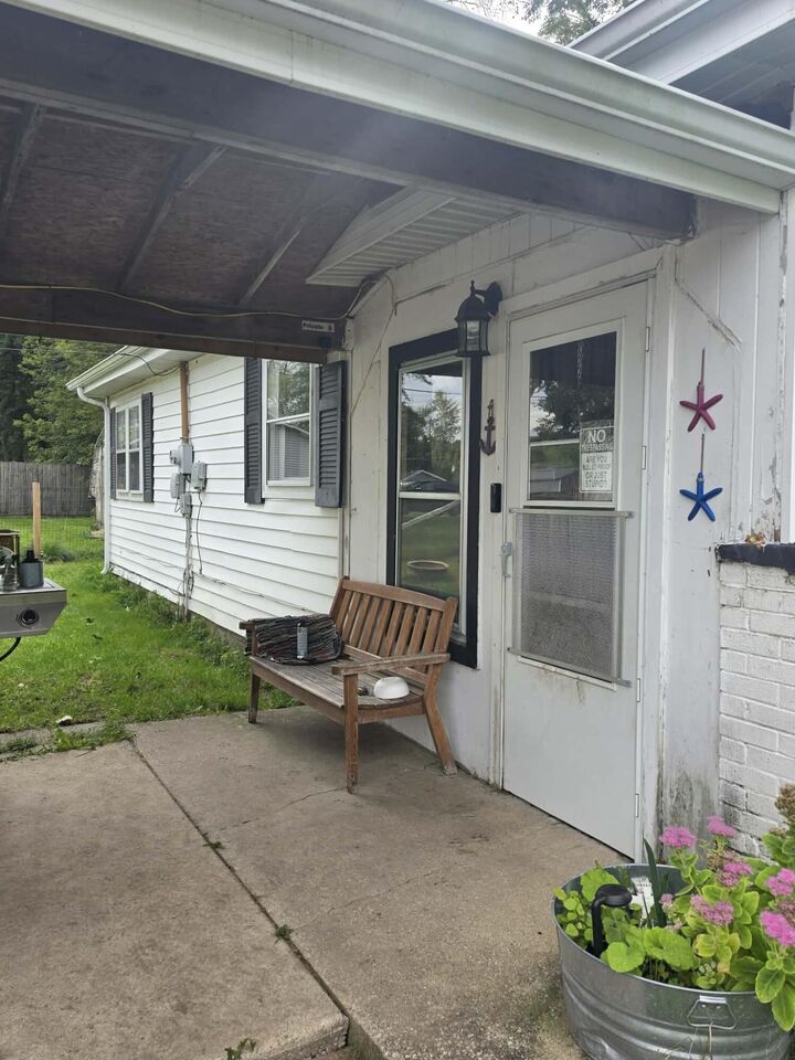 Property Photo: 6023 Keigley Street MI 49038