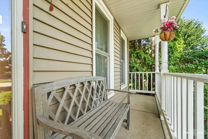 Property Photo:  506 Bede Circle  IL 60542 