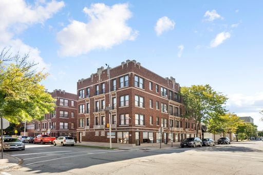 Property Photo:  1655 W Jonquil Terrace 34  IL 60626 