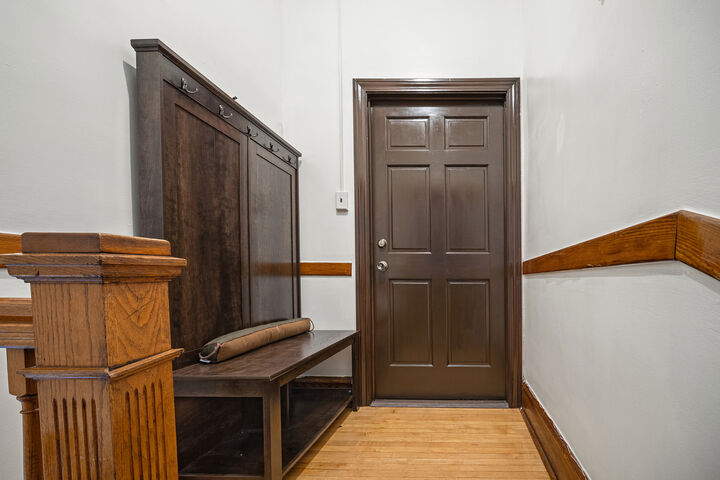 Property Photo:  2737 W 22nd Place 2  IL 60608 