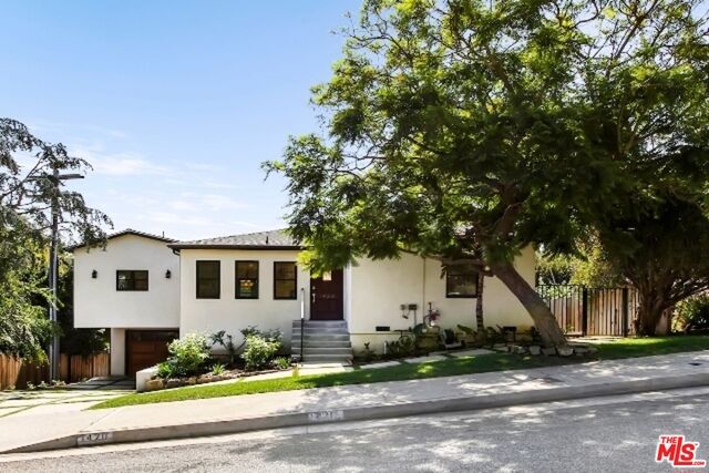 Property Photo:  1420 Ashland Avenue  CA 90405 