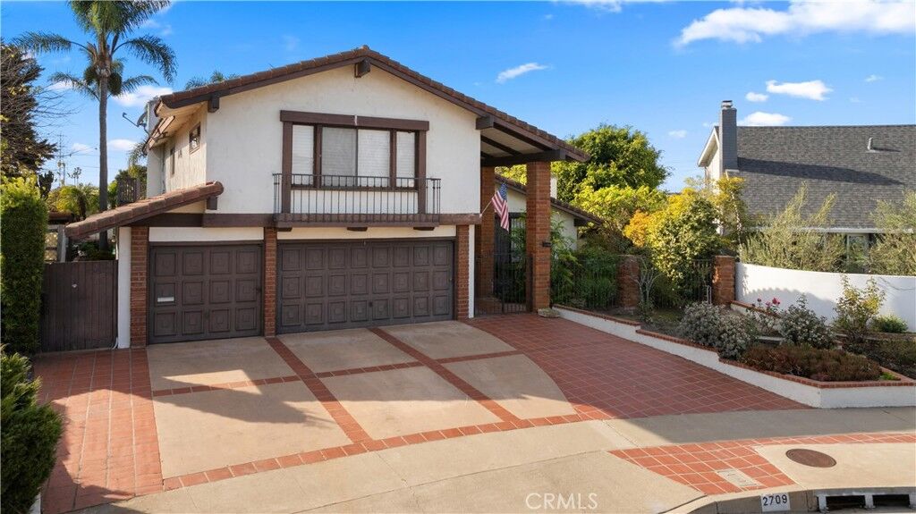 Property Photo:  2709 Sandpiper Drive  CA 92626 