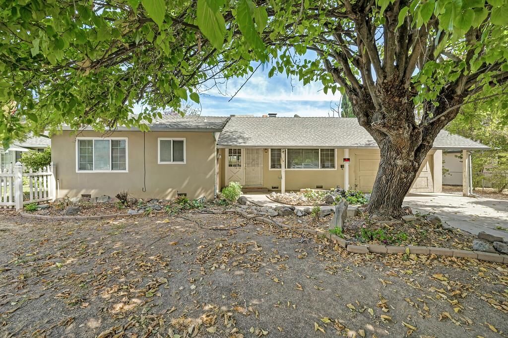 Property Photo:  1916 Walnut Avenue  CA 95608 