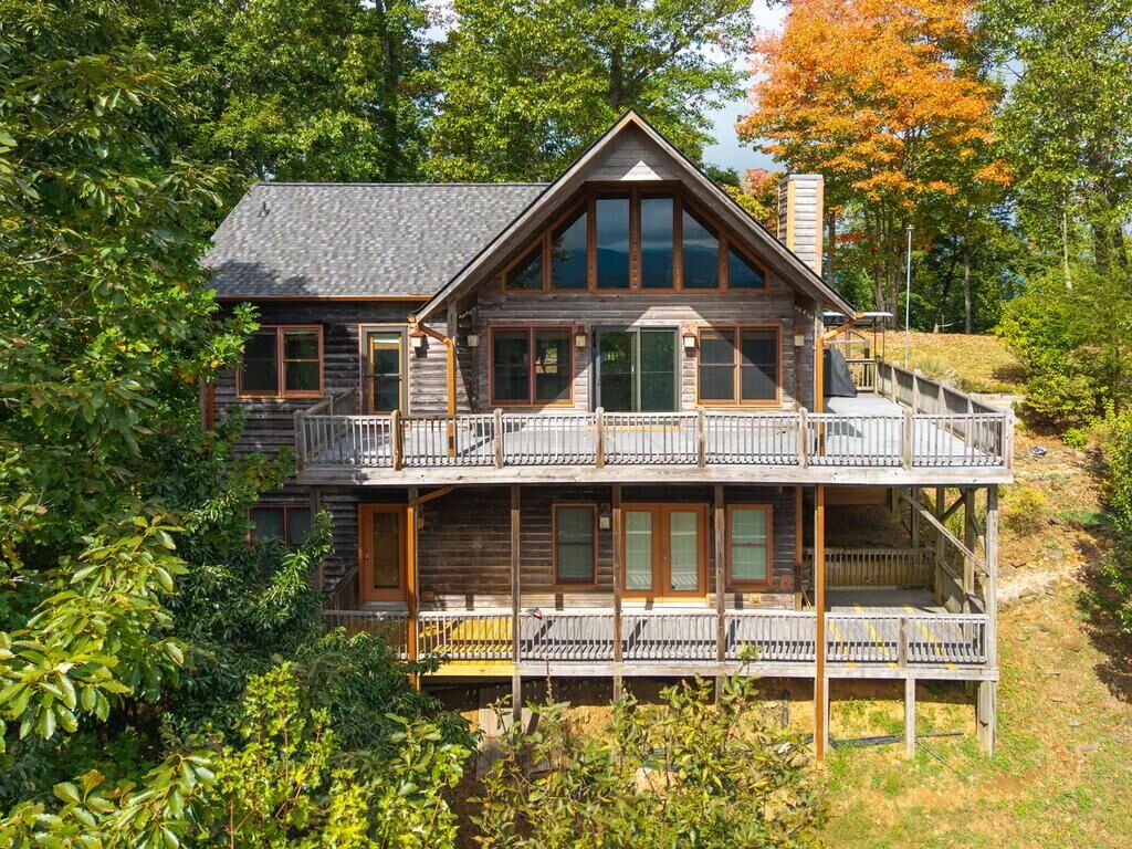 Property Photo: 175 Bear Trace Road NC 28902