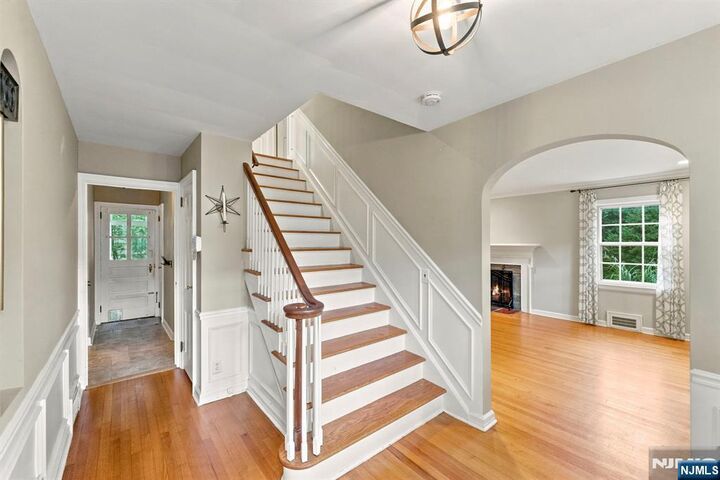 Property Photo:  49 Highland Road  NJ 07452 