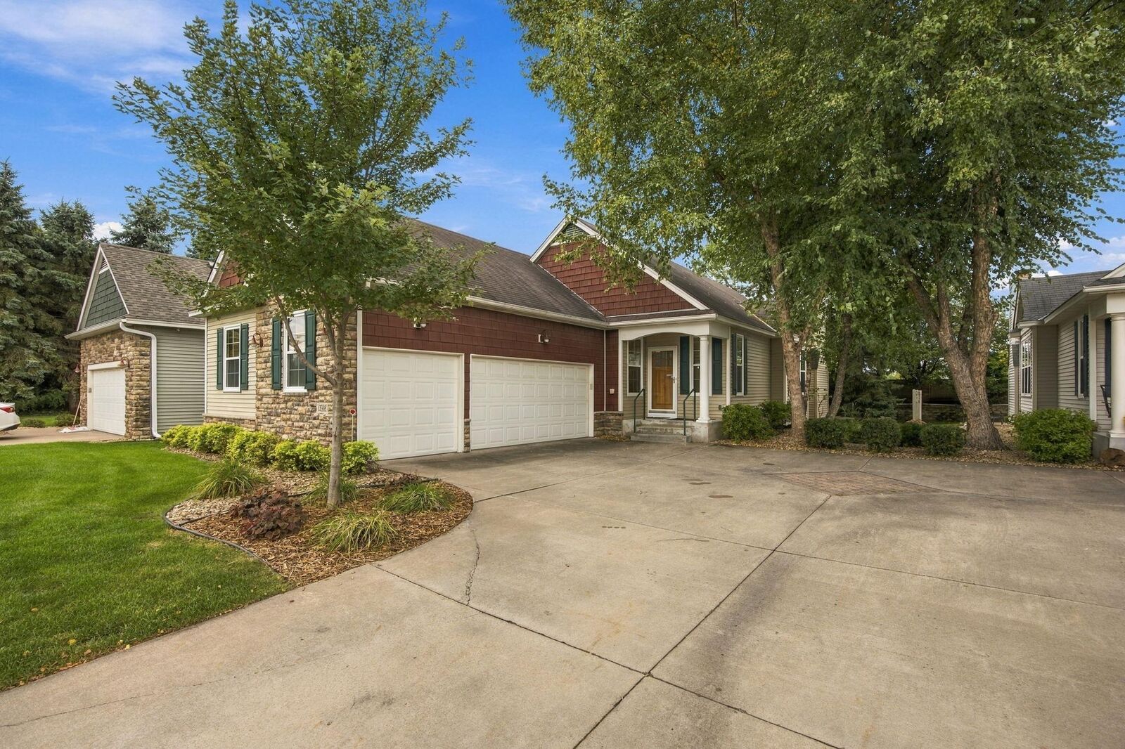 Property Photo:  13918 Eagle Street NW  MN 55304 