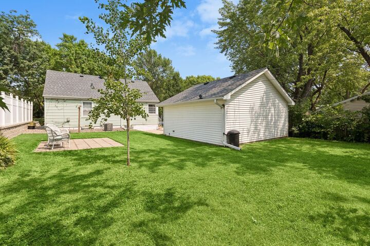 Property Photo:  180 Westchester Drive  MN 55118 