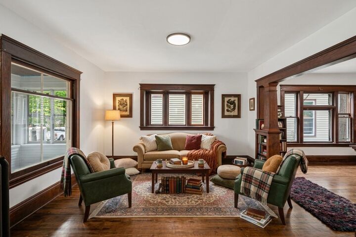 Property Photo:  3334 Stevens Avenue  MN 55408 