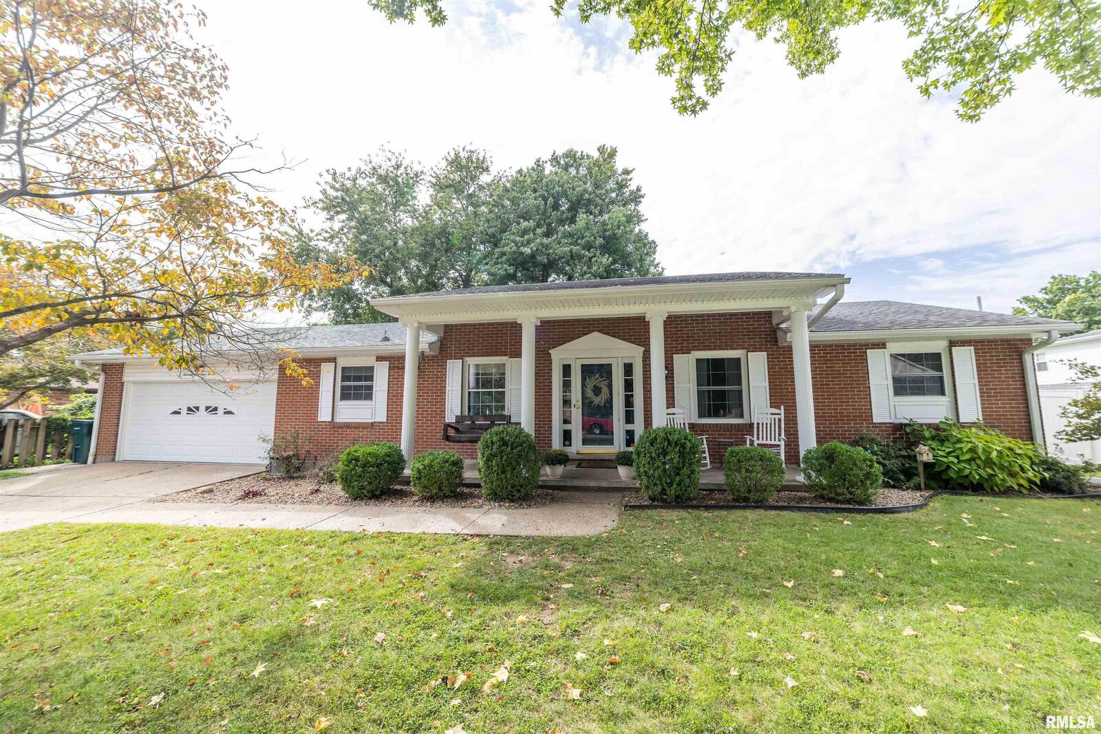 Property Photo: 1312 S 29th Street IL 62301