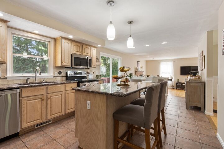 Property Photo:  1 Laurelwoods Dr  MA 01474 