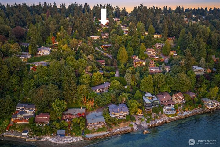 Property Photo: 2605 SW 151st Place WA 98166