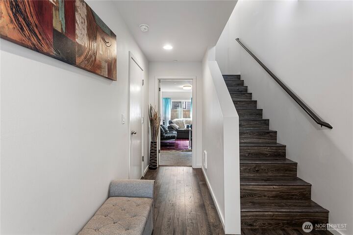 Property Photo: 13706 Manor Way D2 WA 98087