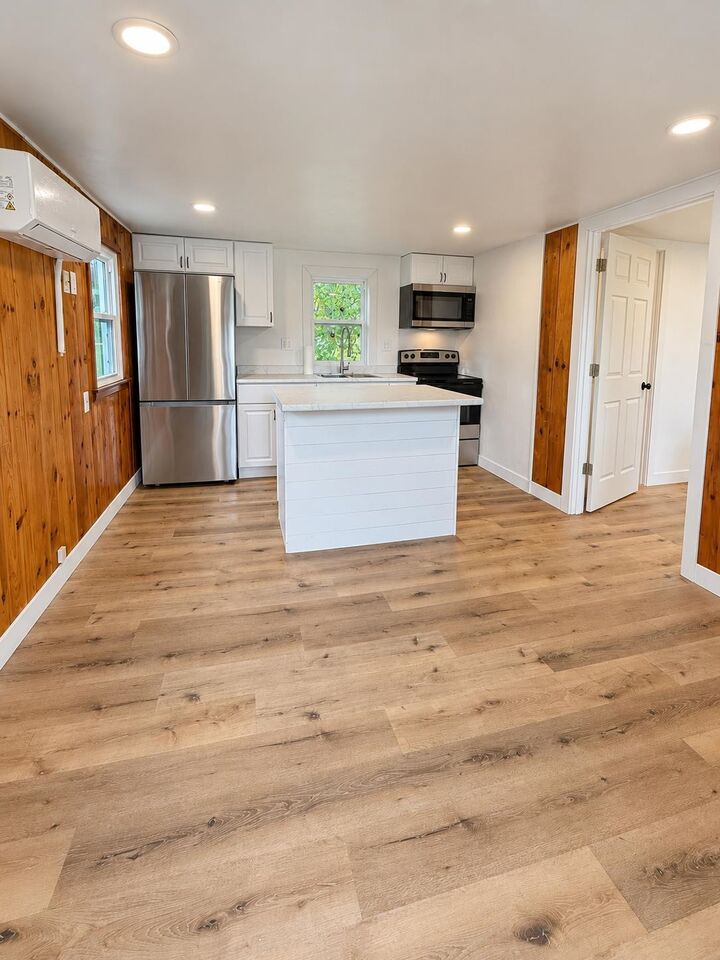 Property Photo:  517 Fritzie Avenue  WI 54114 