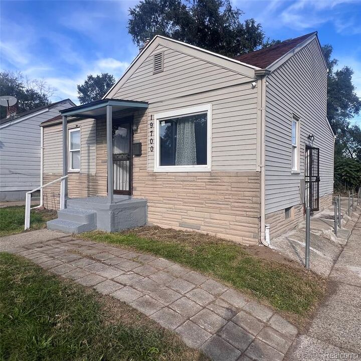 Property Photo: 19700 Teppert Street MI 48234