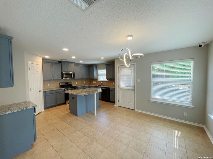Property Photo: 10831 Flying Fury Dr TX 78254