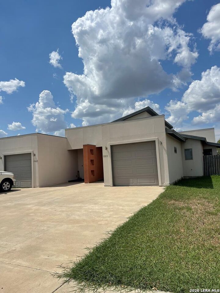 Property Photo:  2611 Las Cimas Dr N/A  TX 78852 